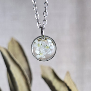 Srebrna zawieszka srebrny wisiorek kwiat naszyjnik żywica z żywicy kwiaty z kwiatami niezapominajki kwiatowy białe