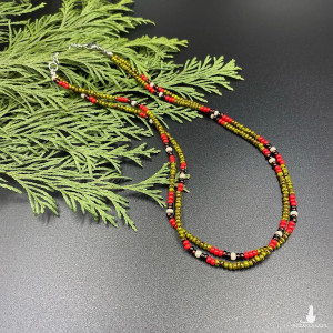 Krótki podwójny koralikowy naszyjnik zielono czerwony #1068