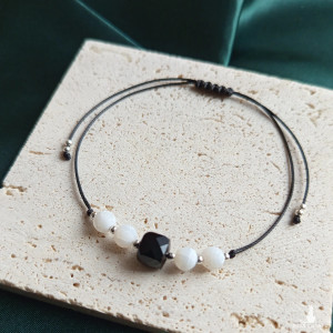 "Wiki" - bransoletka z naturalnymi kamieniami.