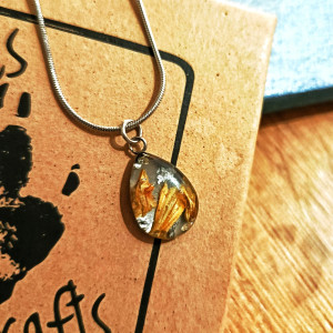 Naszyjnik z prawdziwym słonecznikiem w żywicy | Stal nierdzewna | Biżuteria handmade | Idealny na prezent