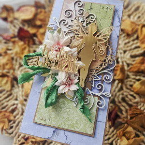 Kartka urodzinowa ze złotą wróżką