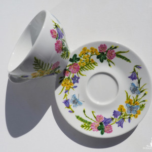 ręcznie malowana filiżanka ze spodkiem zestaw KONICZYNA