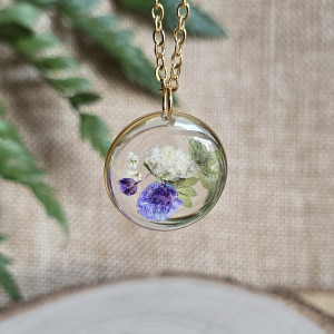 Jagodowy las złota zawieszka z kwiatami wisiorek