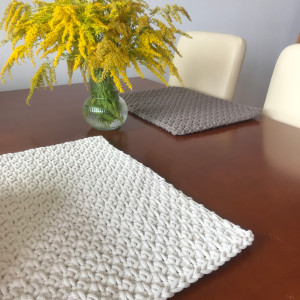 Podkładka na stół,pod talerz mech, 5mm.30x30cm