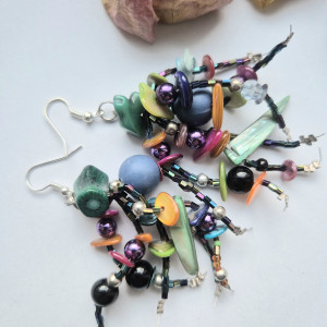 Kolczyki facet z ego przerostem