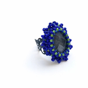 Pierścionek z koralików fioletowo szary - Aurora Noctis