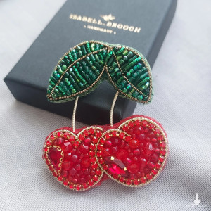 Wiosenno-letnia broszka WISIENKI