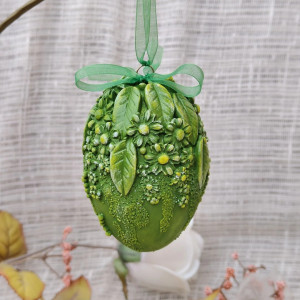 Pisanka dekoracyjna Wiosenna Łąka – zielona zawieszka z motywem kwiatowym 3D