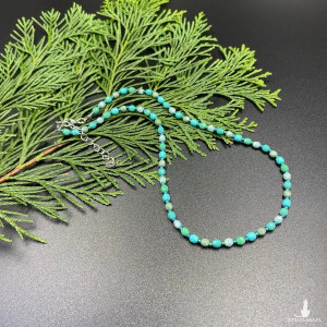 Krótki koralikowy naszyjnik turkusowy #1073