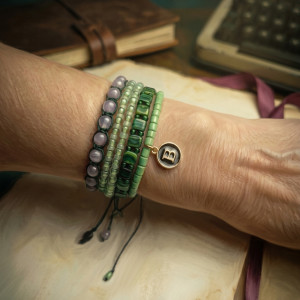 Ręcznie Robiony Zestaw 4 Bransoletek Boho z Literą "B"