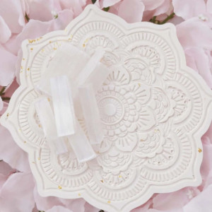 Zestaw do oczyszczania i ładowania biżuterii