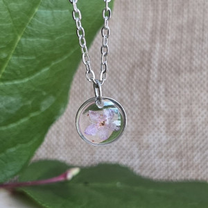 Srebrna zawieszka srebrny wisiorek naszyjnik żywica z żywicy kwiaty z kwiatami pudrowy róż