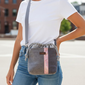 Szara patchworkowa listonoszka z kominem