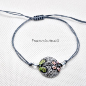 bransoletka sznurkowa polymer clay kwiatek różowy