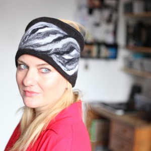 opaska handmade narasta we mnie bunt gdy trace grunt D1