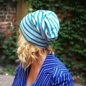 czapka damska w paski dzianina handmade