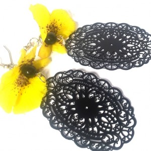 kolczyki czekając na proroka jajo zniosła kwoka