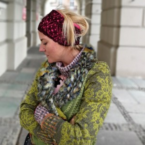 szeroka opaska koronkowa amarant róż joga sport