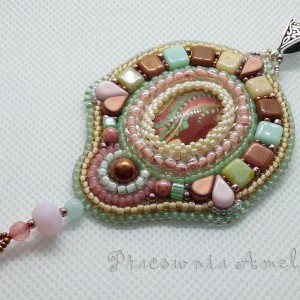 wisior beaded embroidery multikolor rękodzieło