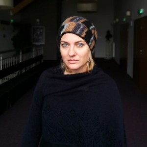 czapka damska ażurowa wełniana handmade