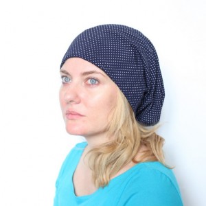 czapka damska wiosenna w groszki