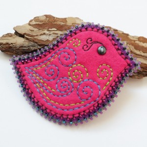 FUN filcowa broszka ptaszek 055