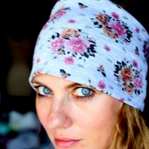 opaska sportowa dzianinowa w kwiaty