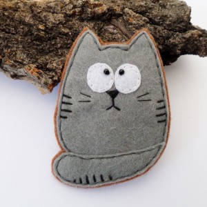 FUN filcowa broszka kotek 010