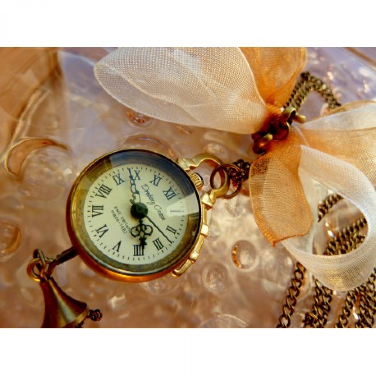 DROBINA CZASU (GOLDEN) FLAT - zegarek wisiorek na łańcuszku