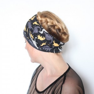 opaska dzianinowa w dinozaury