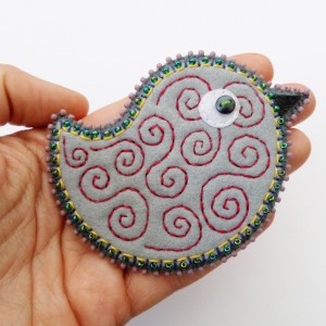 FUN filcowa broszka ptaszek 067