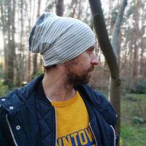 czapka szara dzianinowa sportowa męska damska w paski