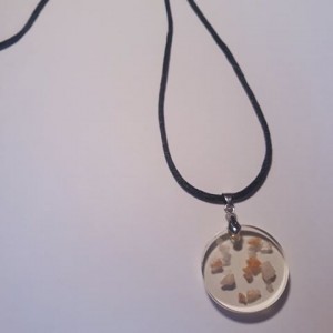 Okrągła zawieszka z solą himalajską