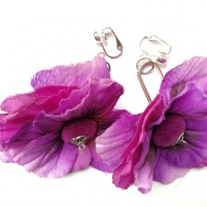 klipsy kwiatowe lekkie wiosenno-letnie