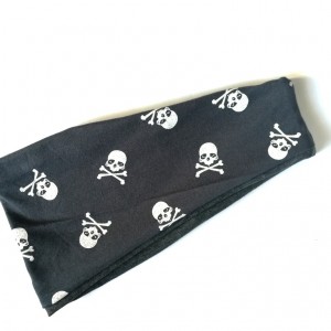 opaska damska wiosenna w czaszki sportowa codzienna