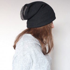 czapka handmade mucha sie wzrusza kiedy rożen rusza X1