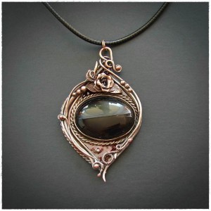 Naszyjnik z Obsydianem