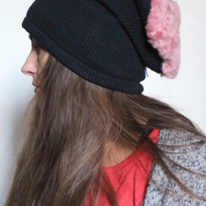 wełniana ciepła czapka z futrem