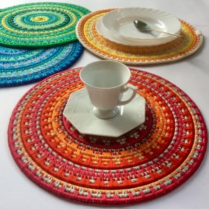 Podkładka czerwona 36 cm