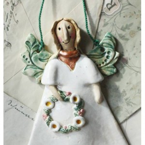 Anioł z wianuszkiem