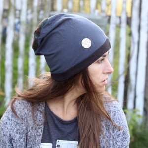 czapka damska grafitowo-zielonkawa