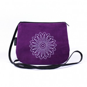 Mała torebka damska Fioletowa z białym haftem