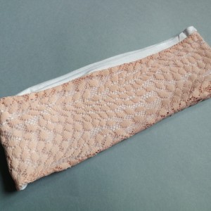 opaska damska koronkowa pastelowa- box 44- obwód uniwersalny, szerokość 9cm, idealna na czoło, pojedynczy egzemplarz, polecam