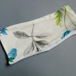 opaska damska ecru w kwiaty- box 44- obwód uniwersalny, szerokość 9cm, idealna na czoło, pojedynczy egzemplarz, polecam