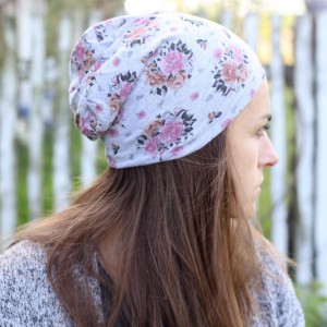 czapka dzianinowa dresowa w kwiaty szara