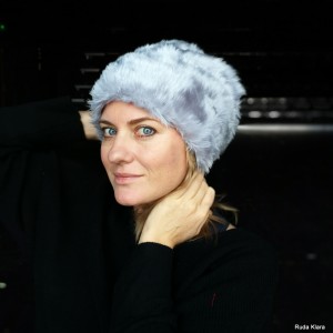 czapka futrzana damska szara handmade uszyta ze sztucznego szarego futerka