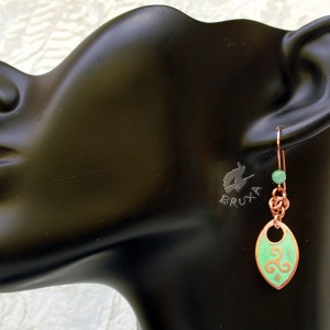 Kolczyki miedziane z symbolem Triskelion