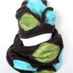 komplet wełniany czarny