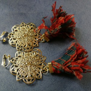 klipsy długie wiszące srebrno czerwono niebieskie handmade