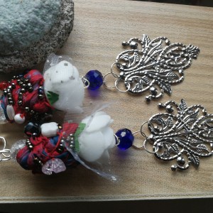 klipsy szalone folk róże kwiaty lekkie wiszące orient